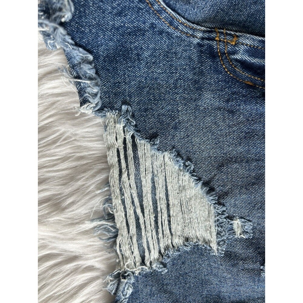 Forever 21 Blue Jean Concert Shorts Womens 30 Mid Rise Slim Fit Jorts Daisy - Picture 3 of 8